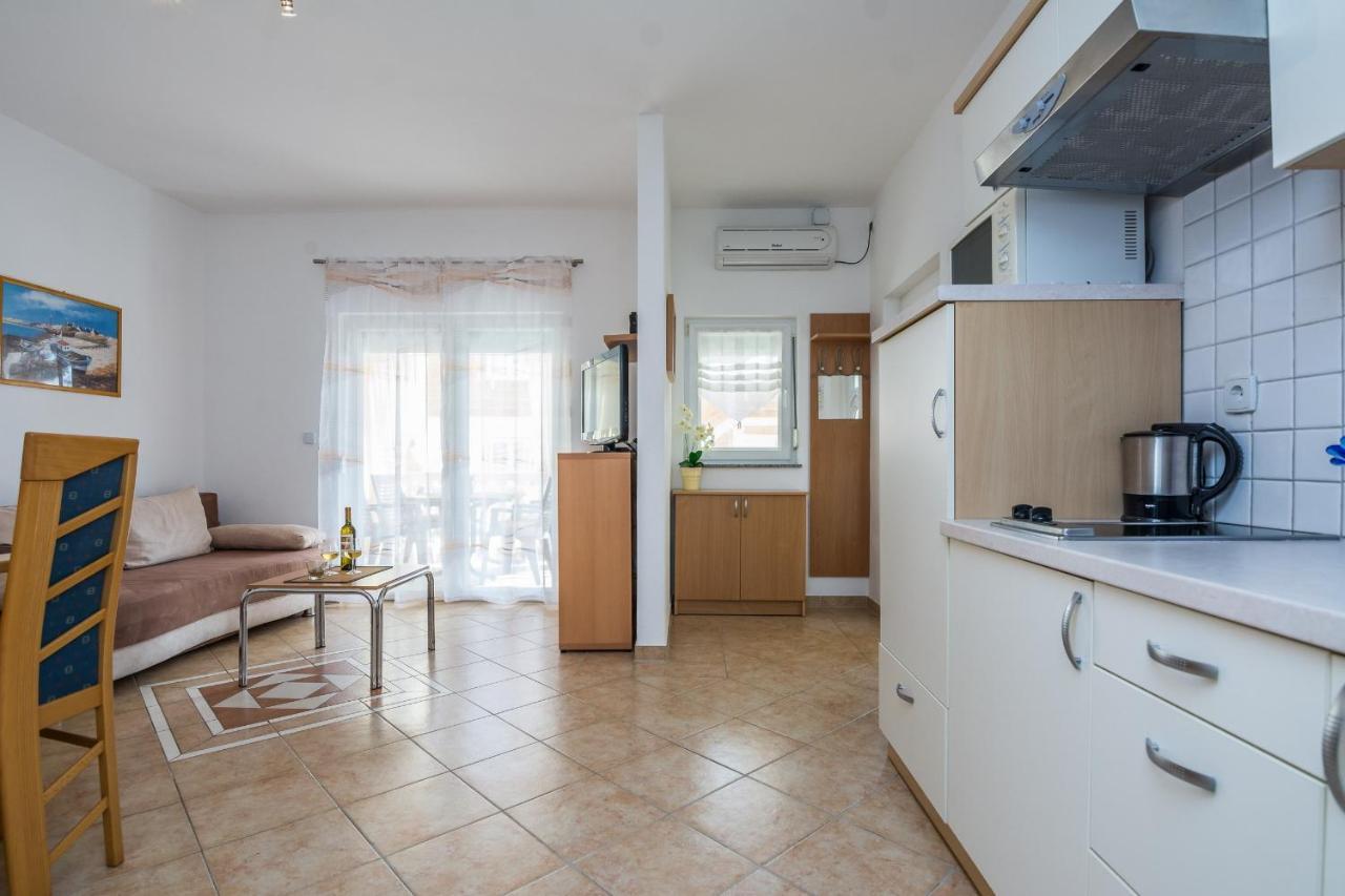 Apartments Sarlija Vir Kültér fotó