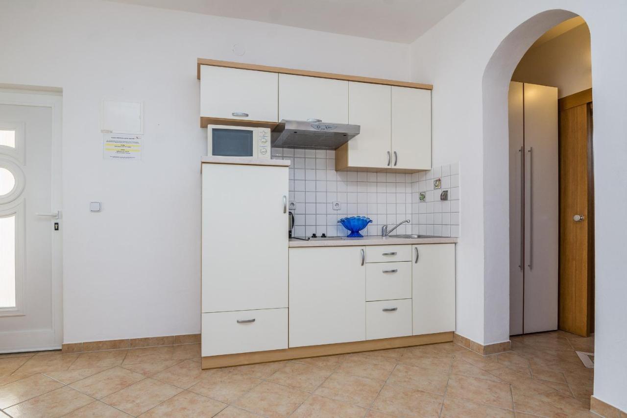 Apartments Sarlija Vir Kültér fotó
